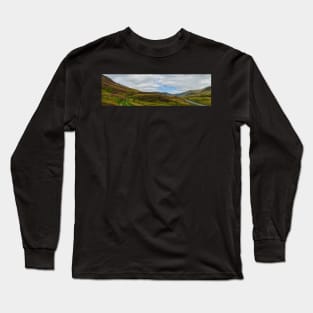 Panorama of Glen Shee in Perthshire, Scotland Long Sleeve T-Shirt